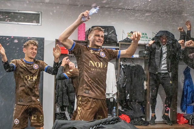 键比赛中显 键比赛中显